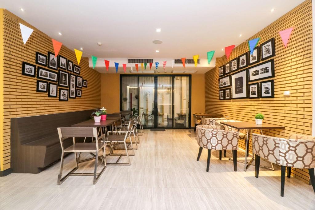 Aim House Bangkok Hotel