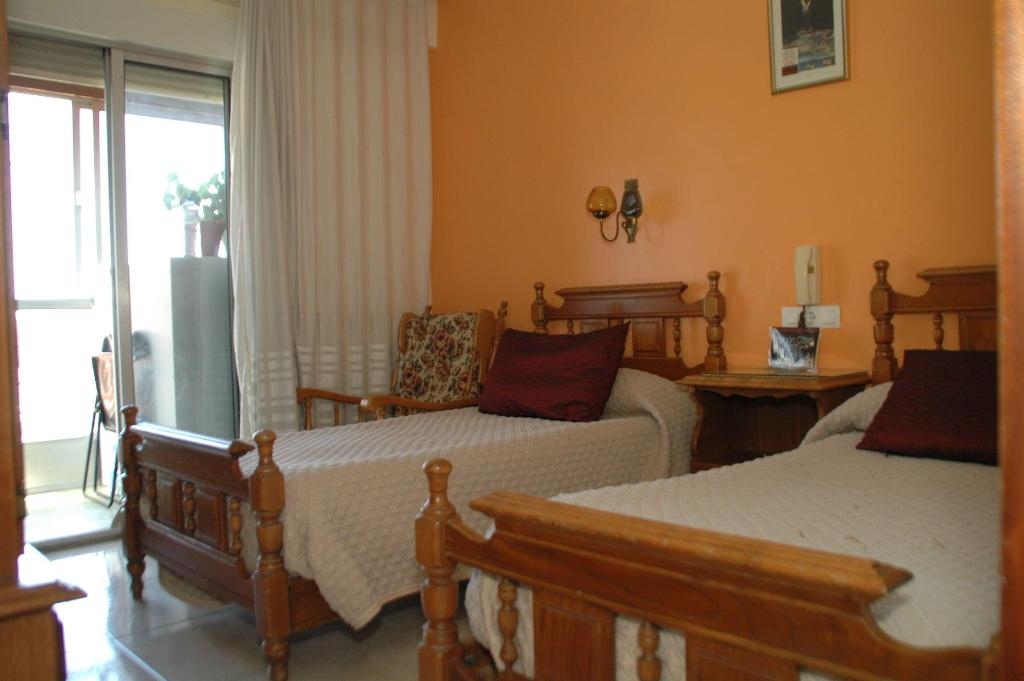 Hostal Ramón y Cajal