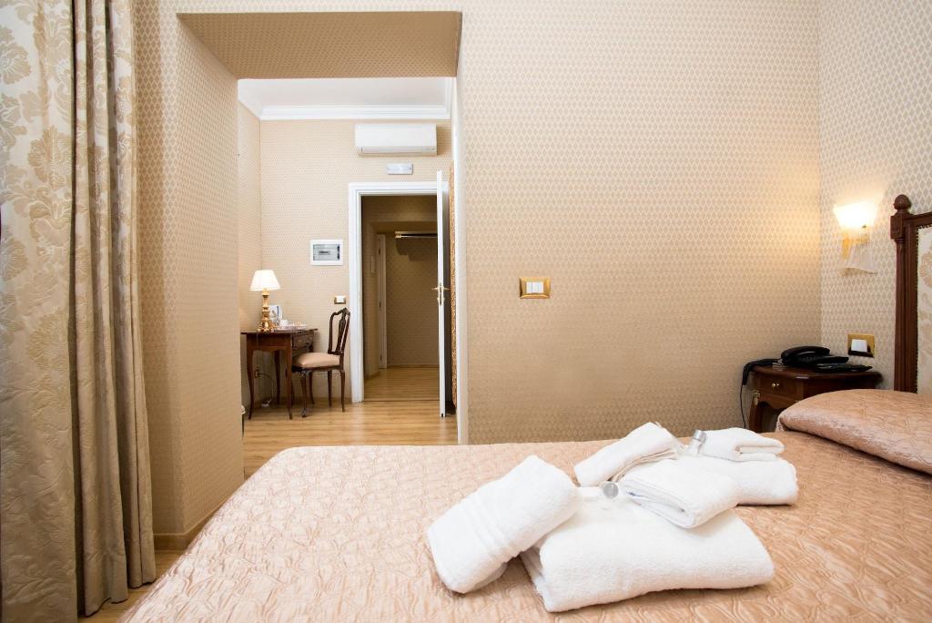 Trevi Luxury Rooms