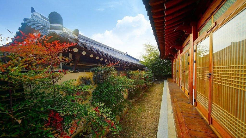 Jeonju Gwigeoraesa Hanok Stay - General view