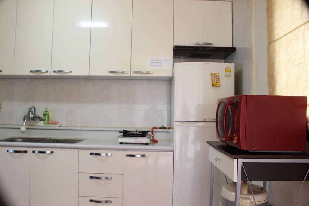 Jeju Feel House