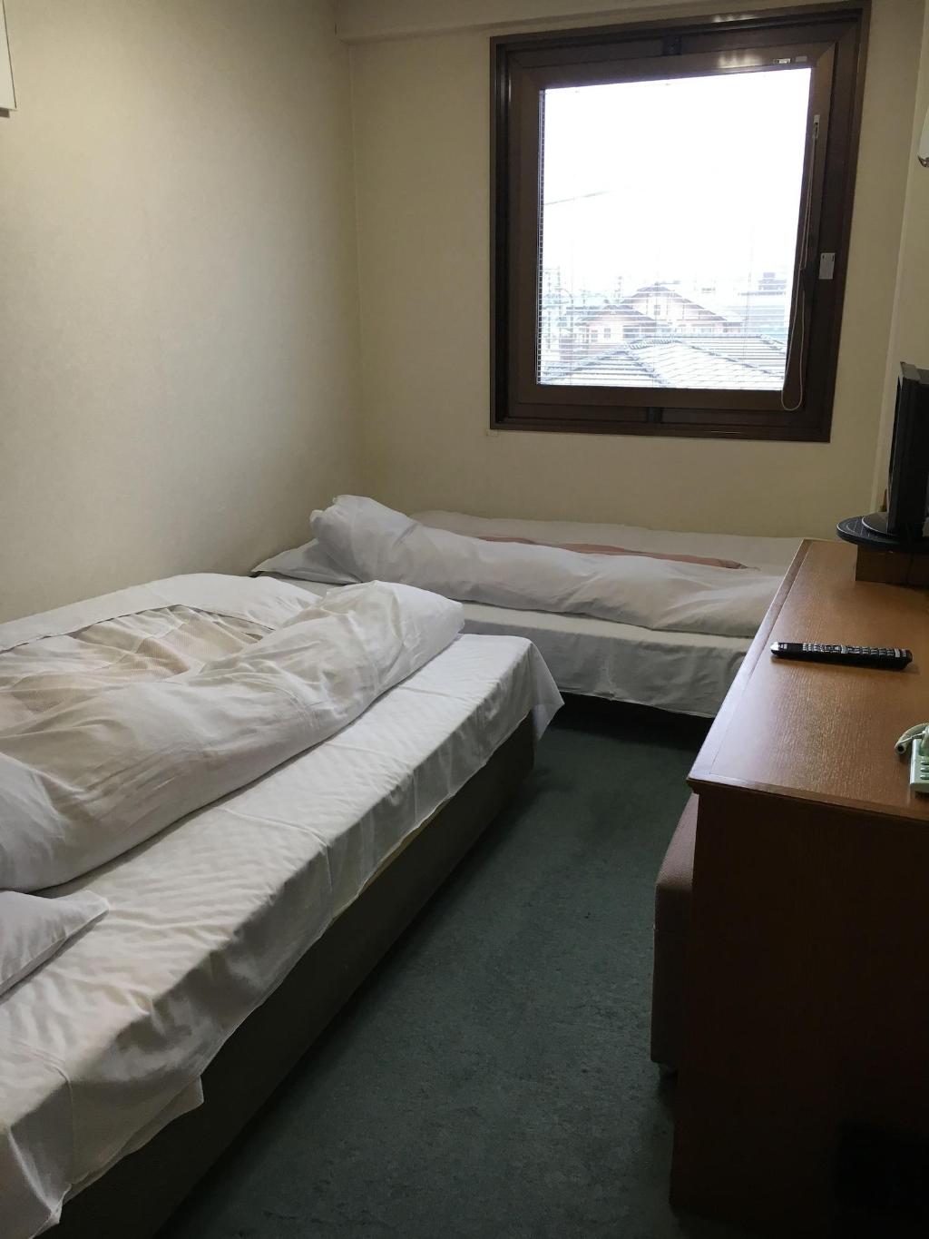 Aoi Business Hotel