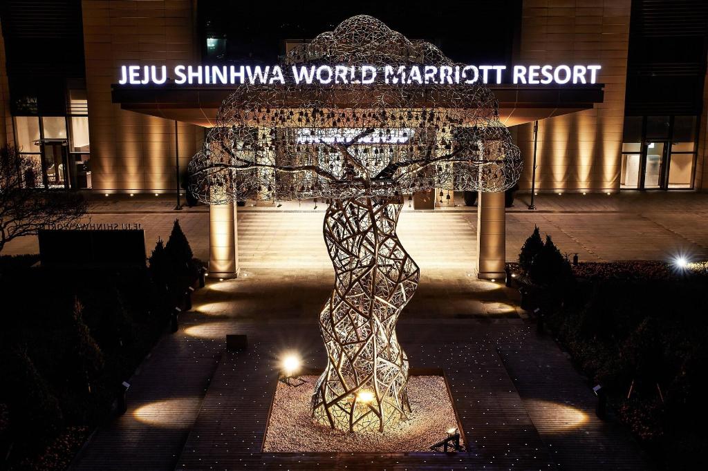 Marriott Jeju Shinhwa World Hotels And Resorts