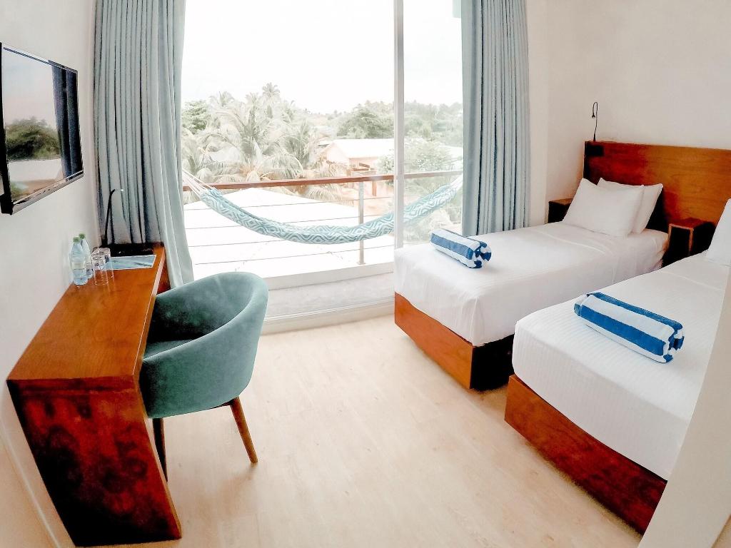 hotel-thumb