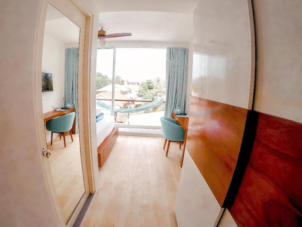 hotel-thumb