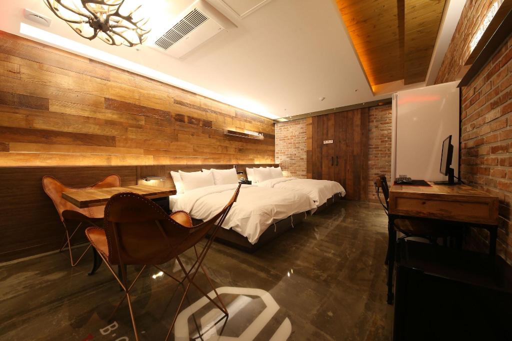 Daegu J Hotel