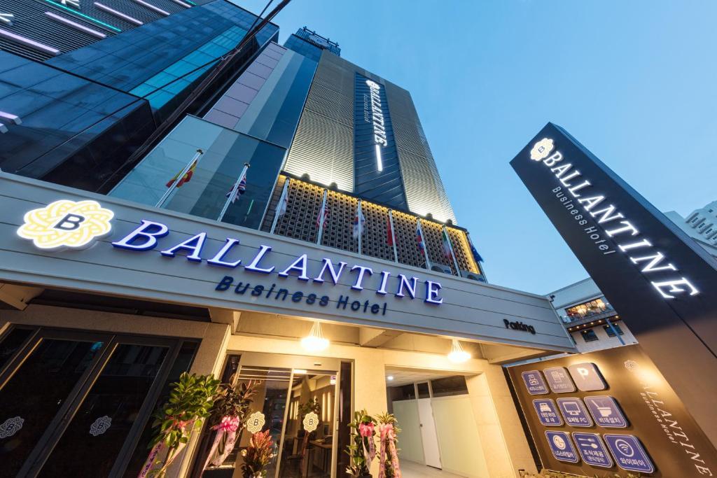 Ballantine Business Hotel