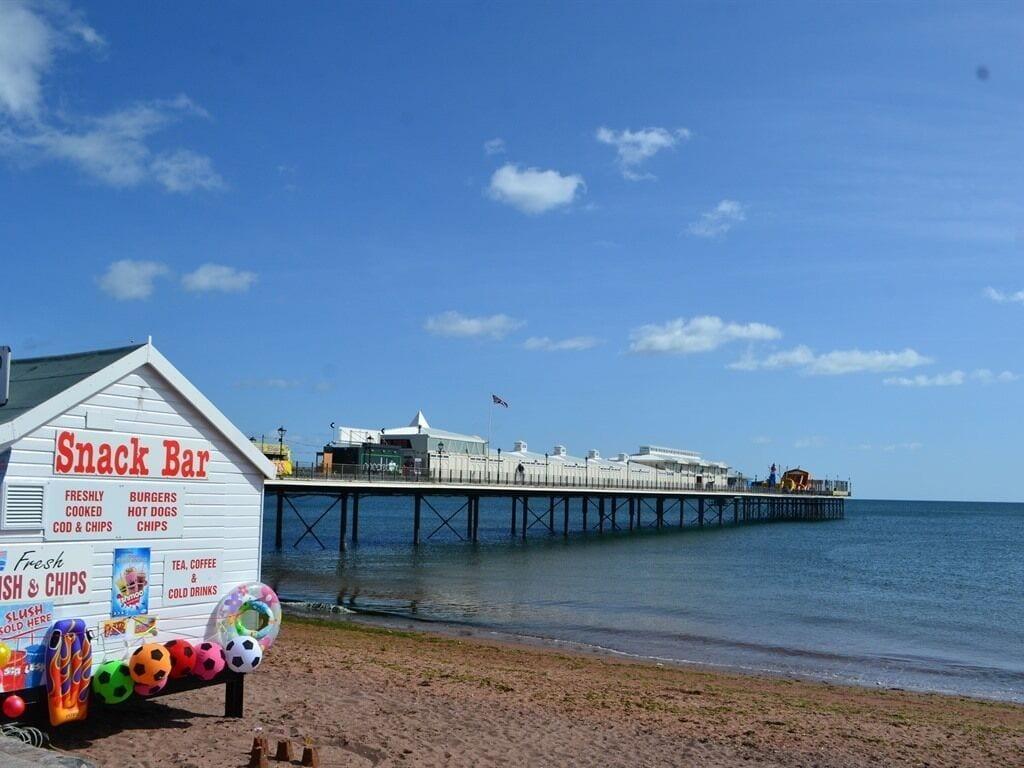 Ambassador Guest House - Beach