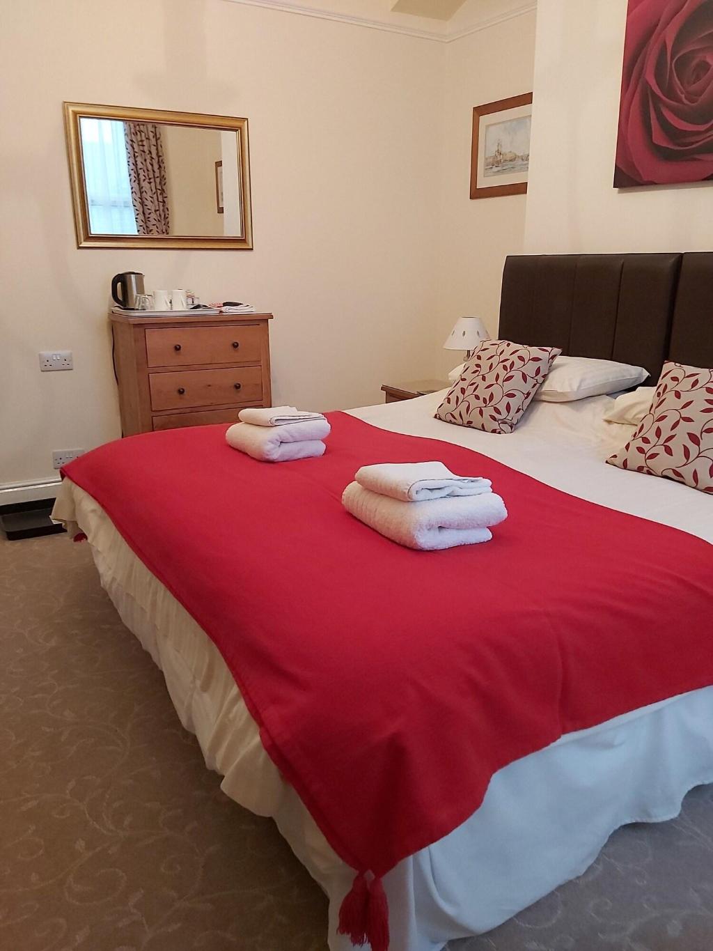 Ellie's Guest House
