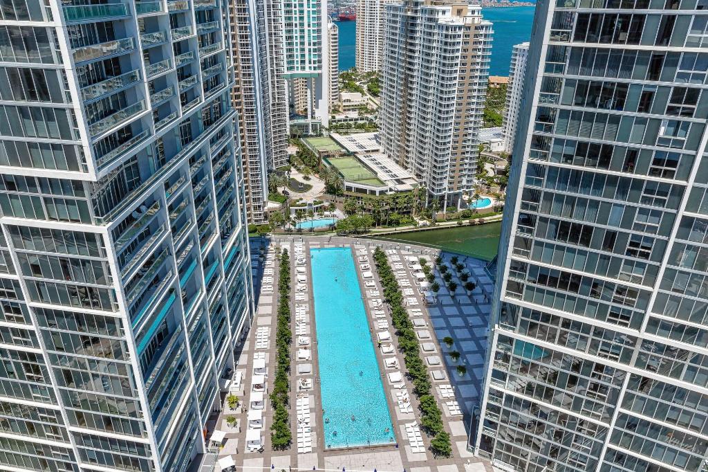 Brickell By Miami Vacation Rentals