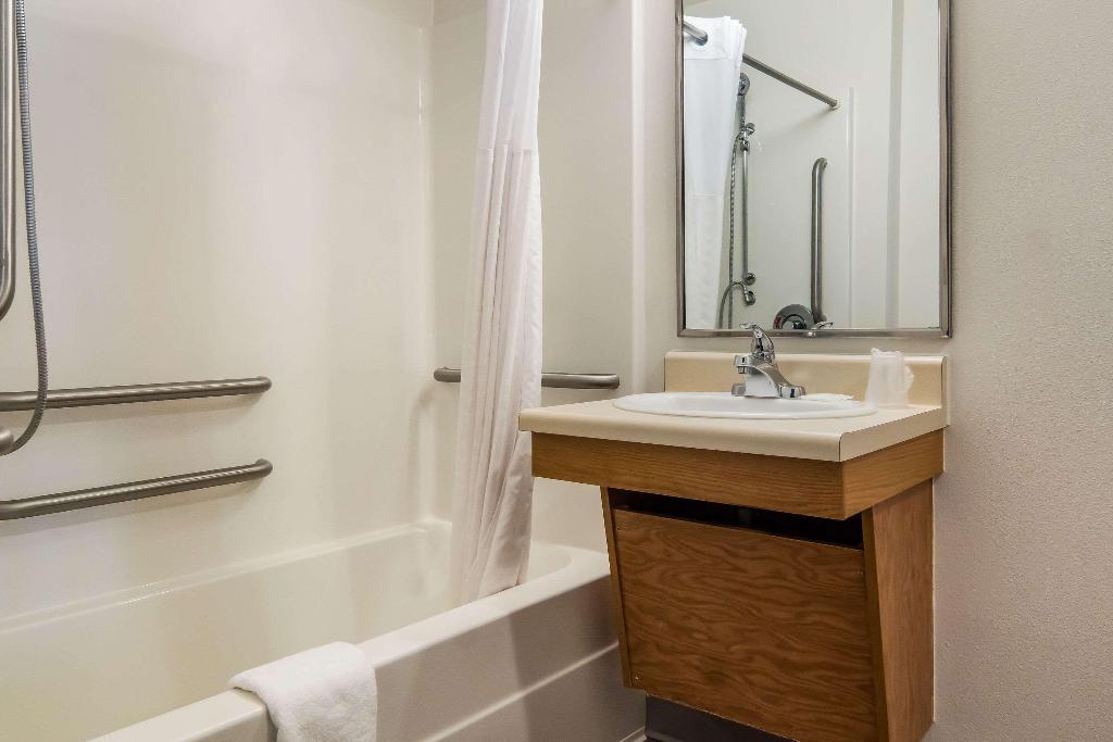 Woodspring Suites Abilene