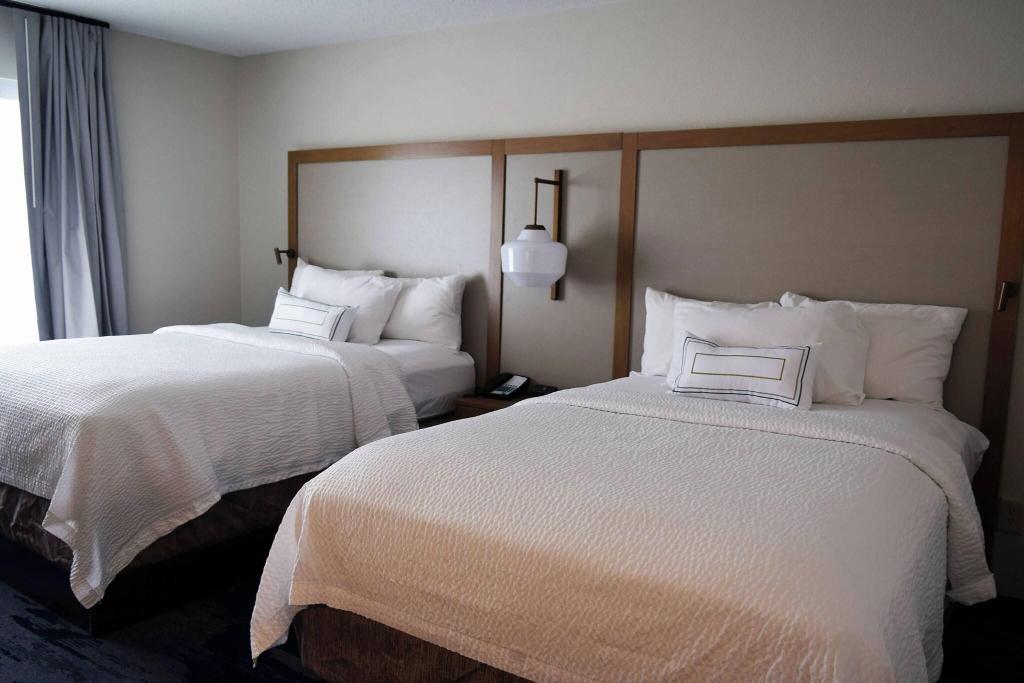 Fairfield Inn And Suites By Marriott Youngstown Au