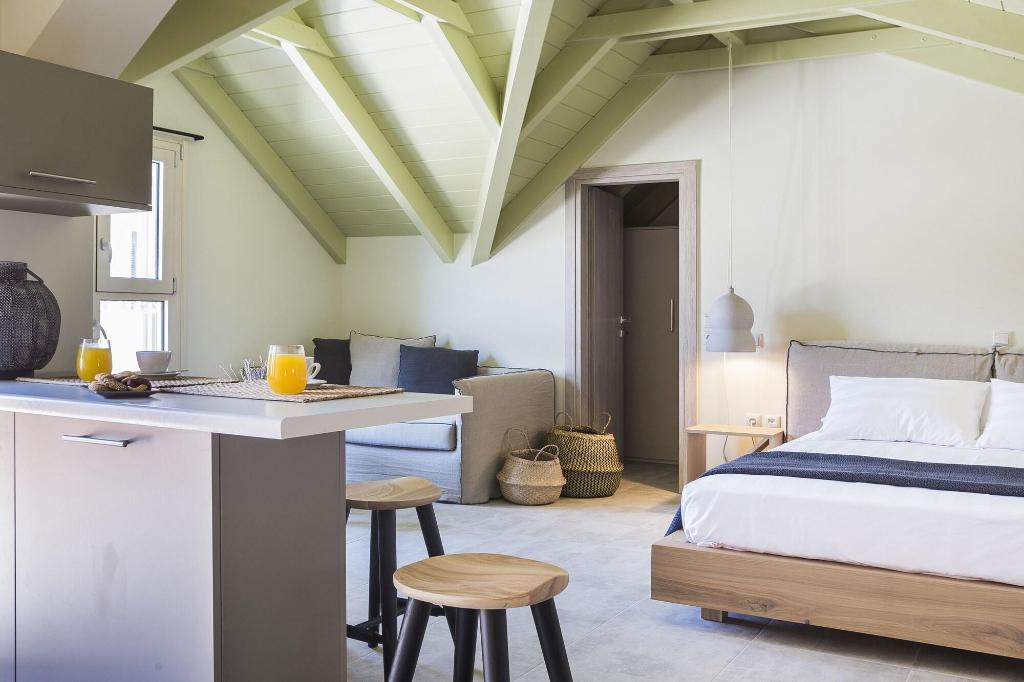 Argostoli Marina Suites