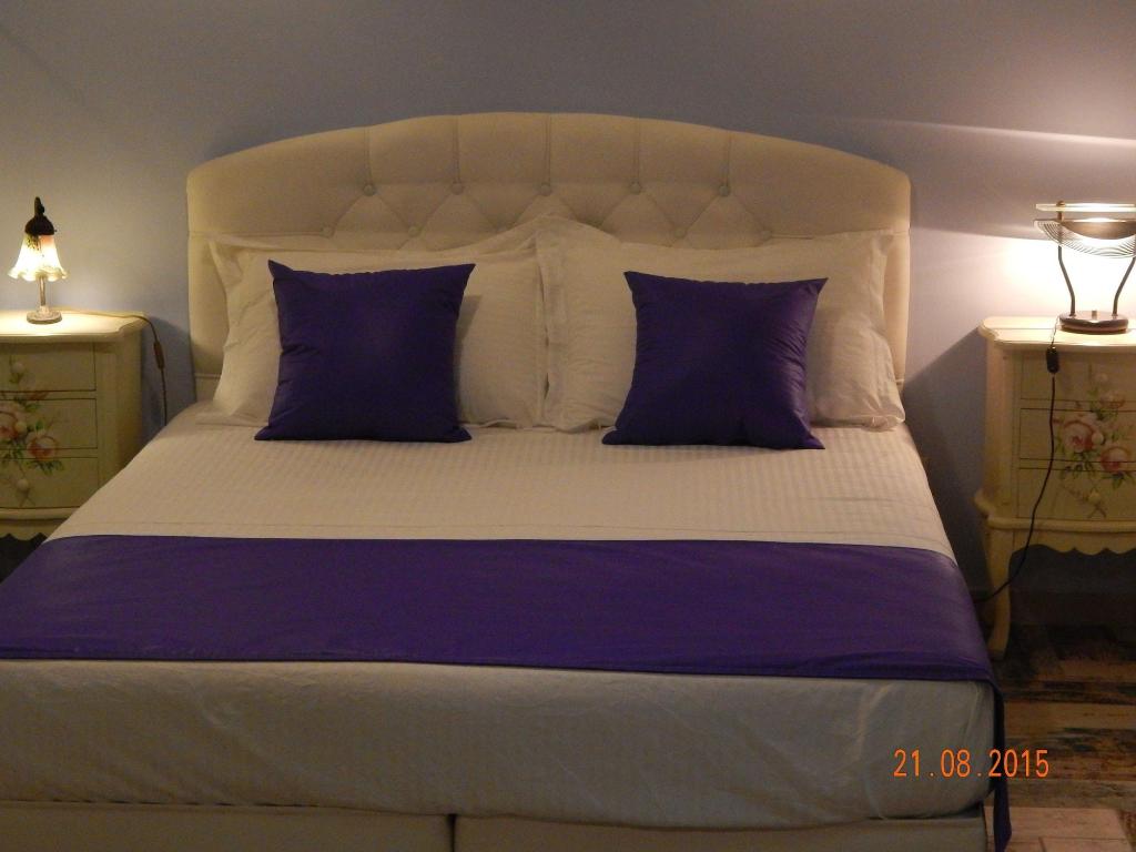 Kasteli Suites