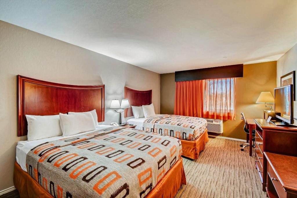 Orangewood Inn & Suites Midtown