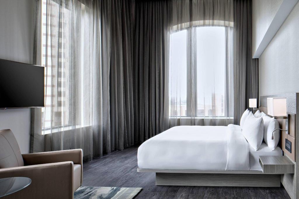 Ac Hotel By Marriott Grand Rapids Downtown