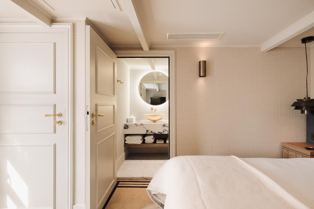Galeriebild von 717 Hotel