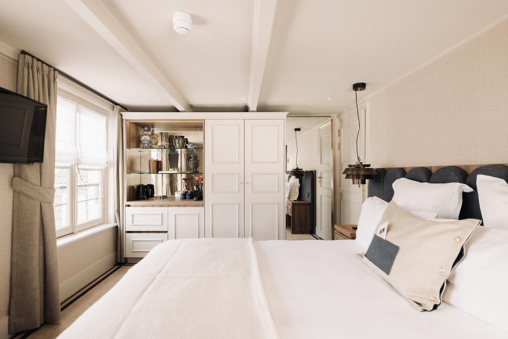 Galeriebild von 717 Hotel
