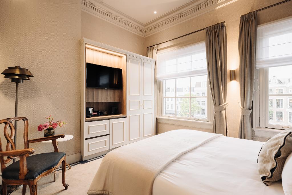 Galeriebild von 717 Hotel