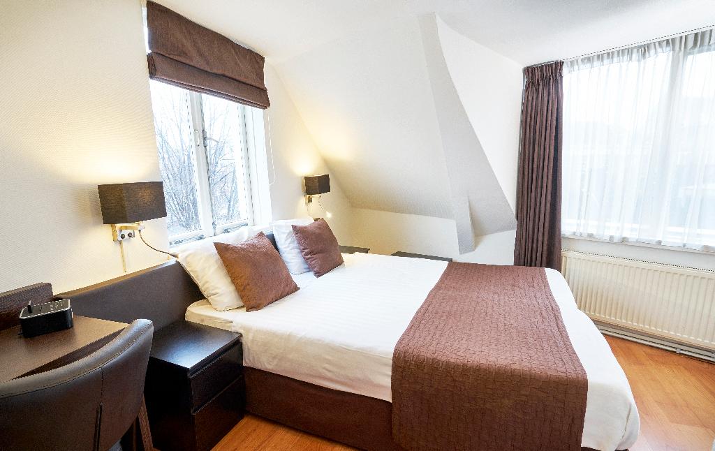 Hotel Nes
