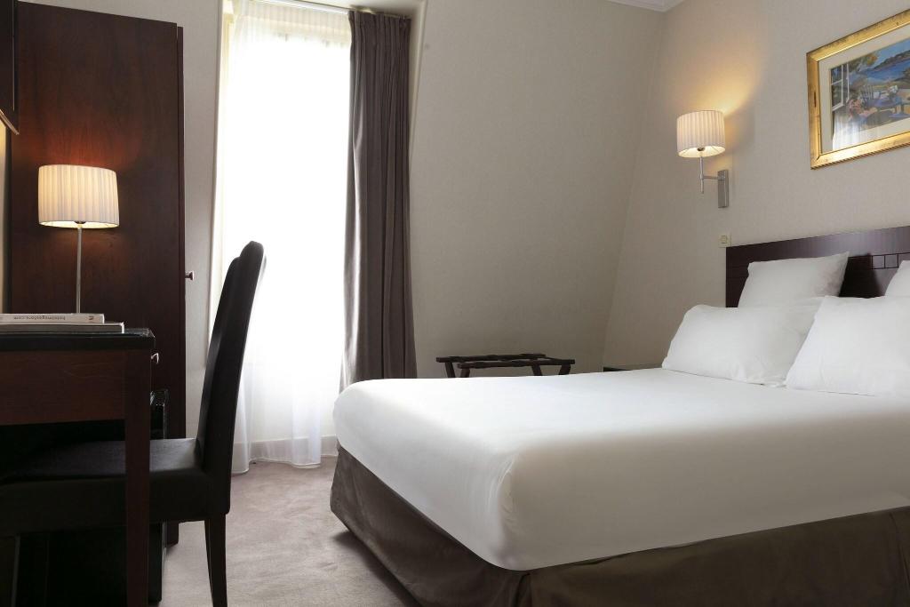 Hôtel Saint Cyr Etoile