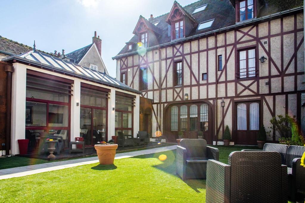 Hotel Au Charme Rabelaisien