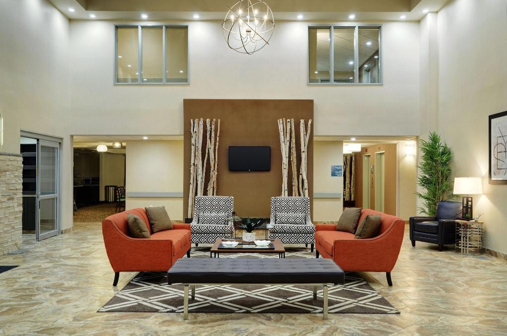 Pomeroy Inn And Suites Vermilion