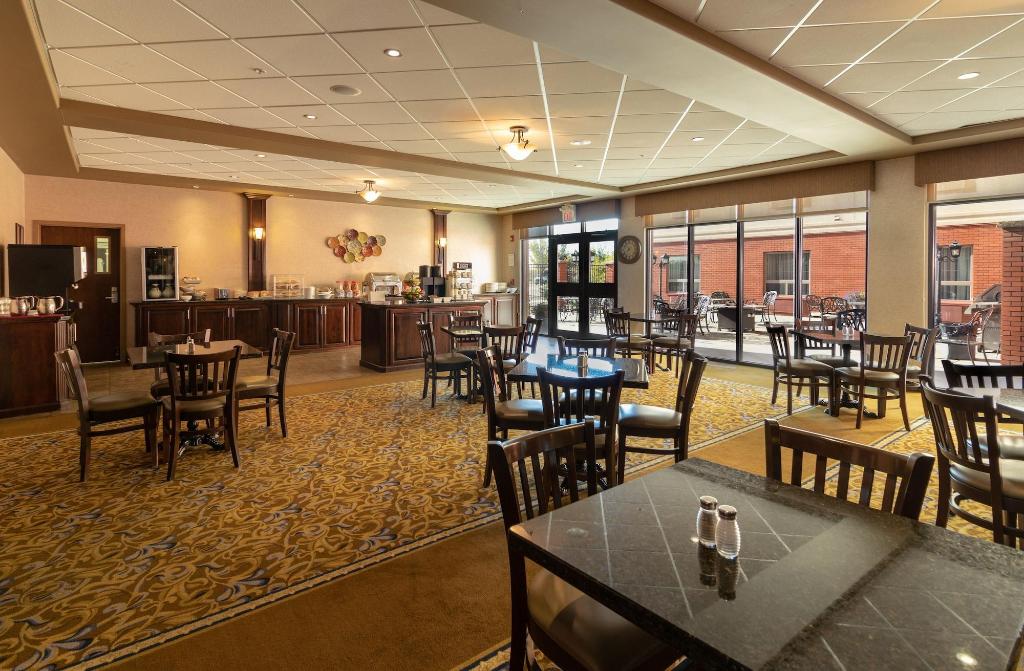 The Kanata Inns