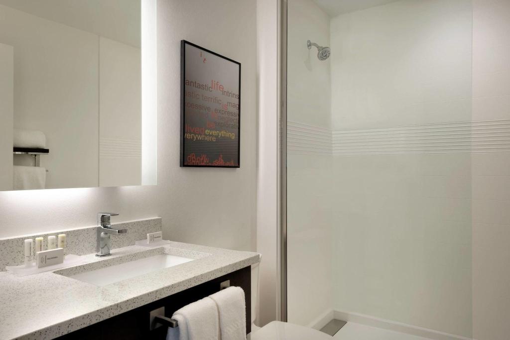 Towneplace Suites By Marriott Minooka