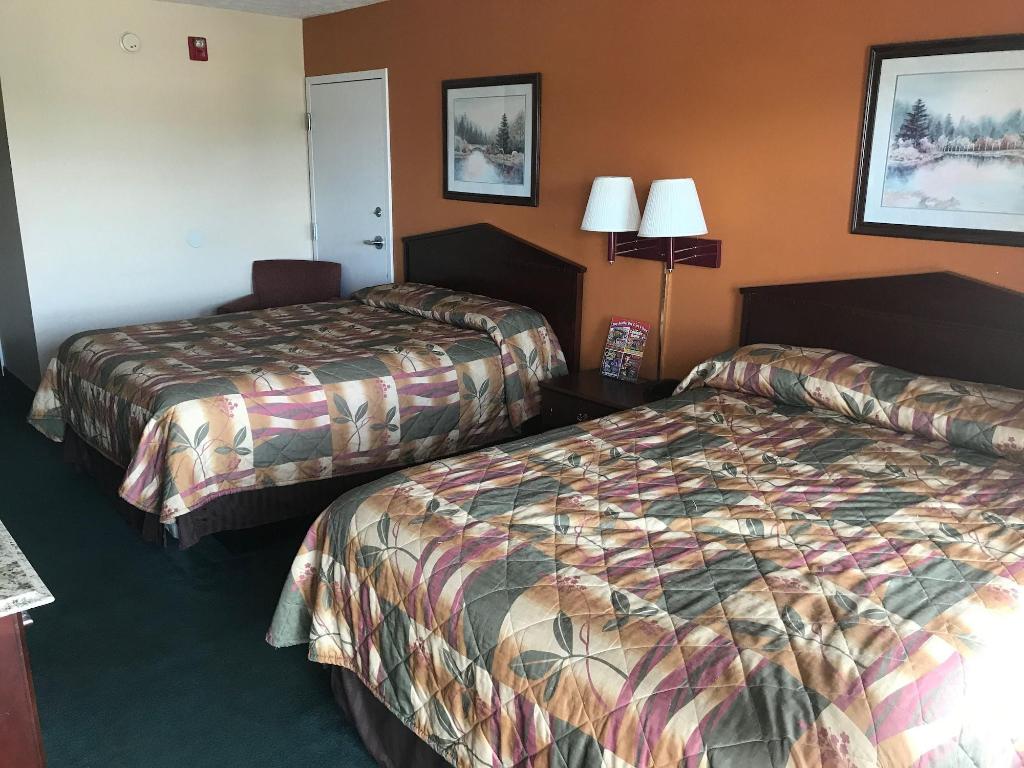 Pin Oak Parkway Inn