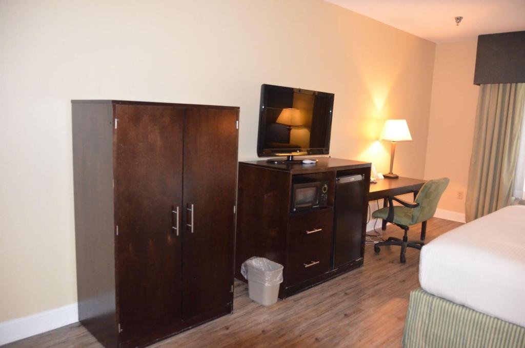 Eagles Nest Inn
