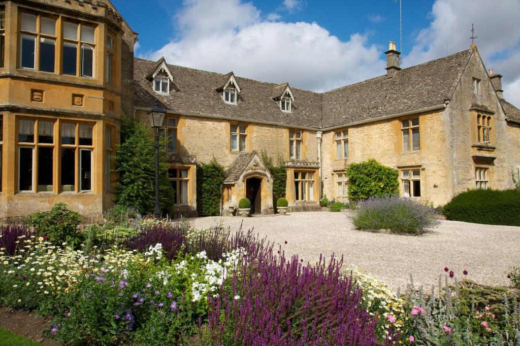 Lords Of The Manor Hotel