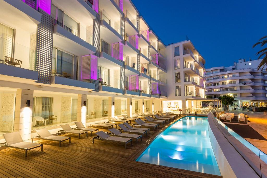 Imagem da galeria de One Ibiza Suites