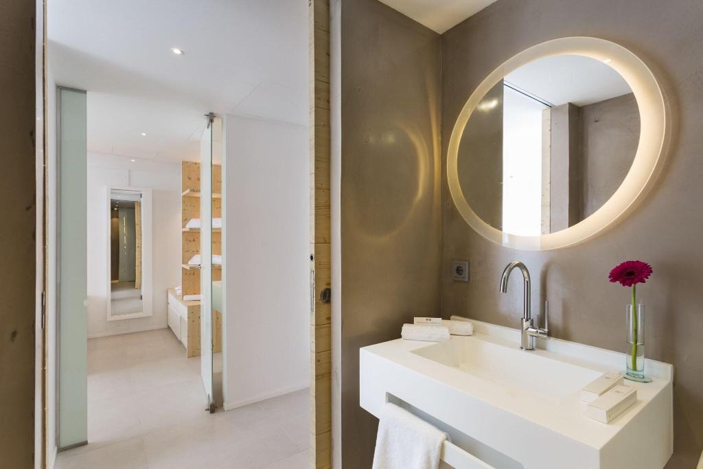 Imagem da galeria de One Ibiza Suites