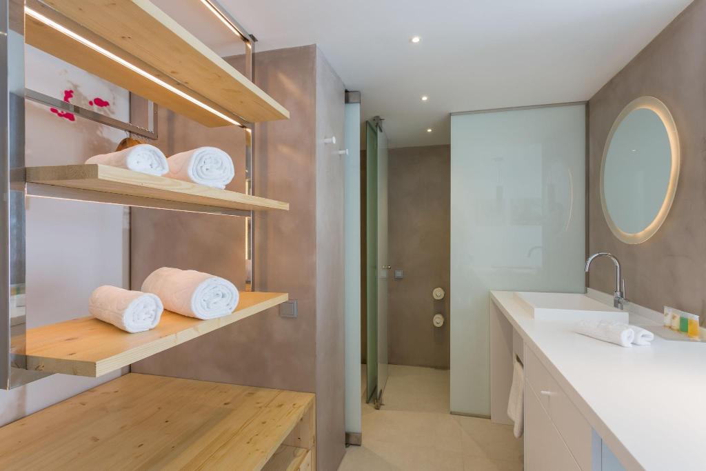 Imagem da galeria de One Ibiza Suites