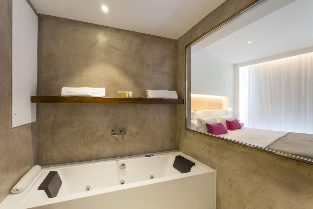 Imagem da galeria de One Ibiza Suites