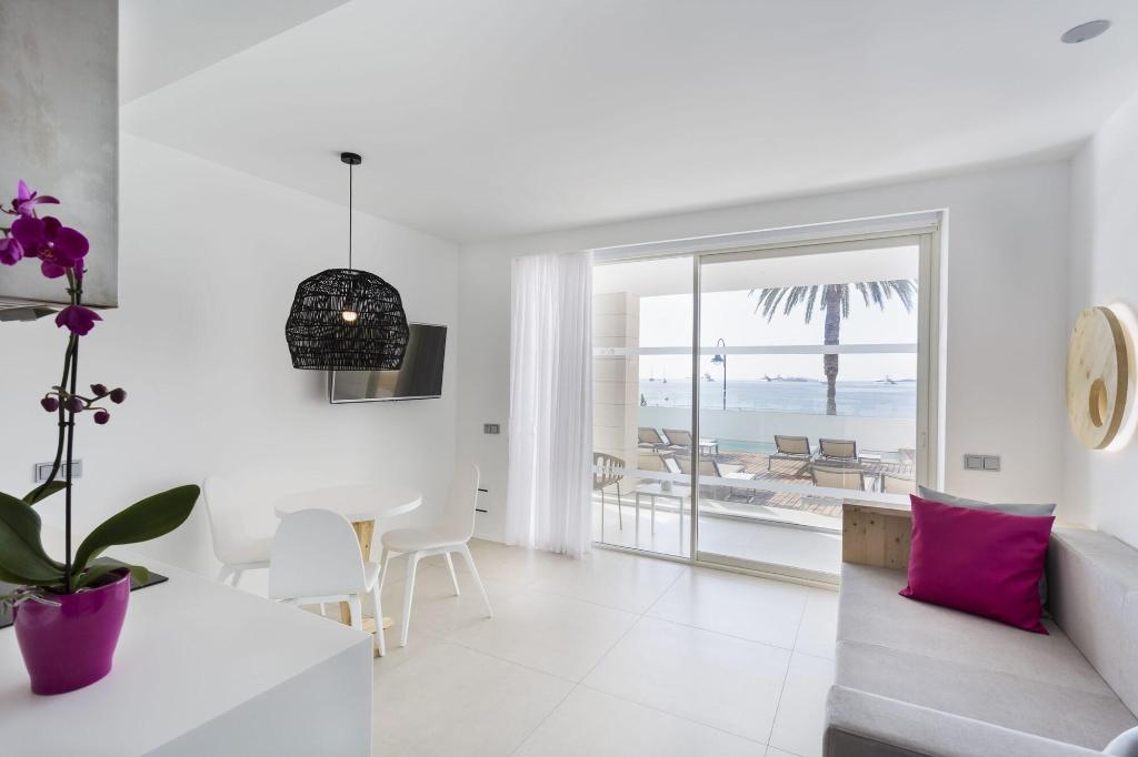 Imagem da galeria de One Ibiza Suites