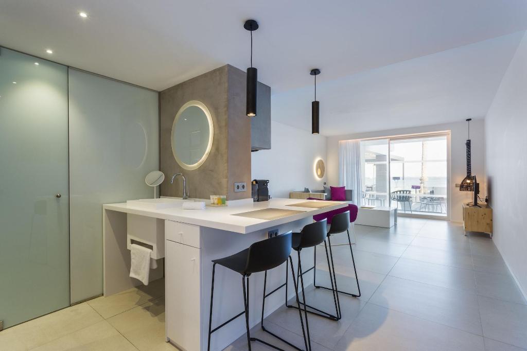 Imagem da galeria de One Ibiza Suites