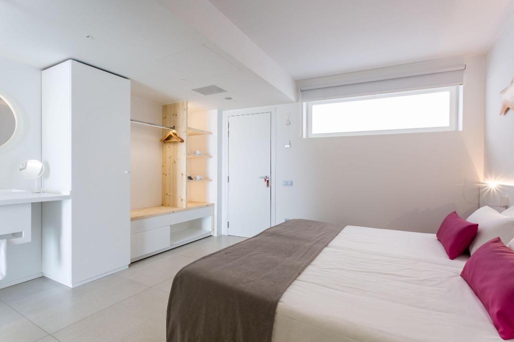 Imagem da galeria de One Ibiza Suites