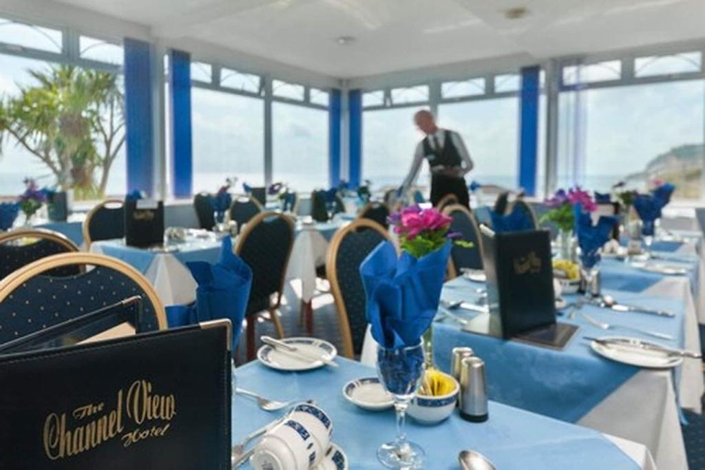 The Channel View Hotel - Restaurant
