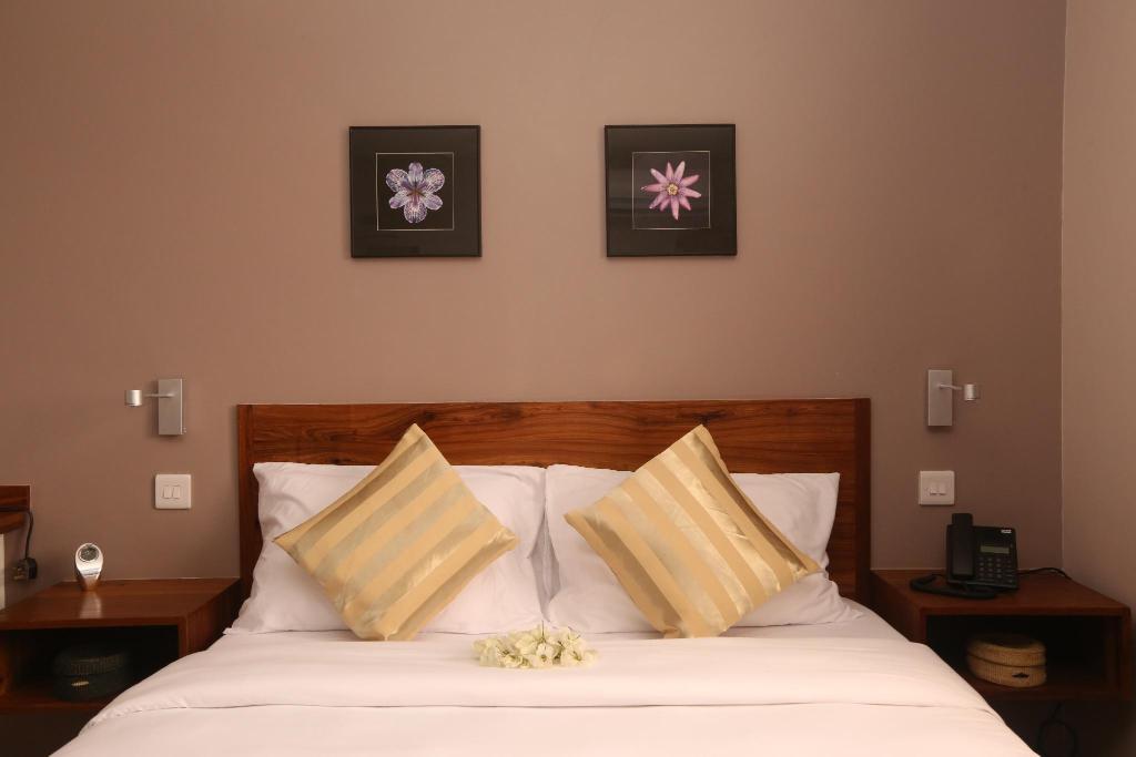 Venus Premier Hotel