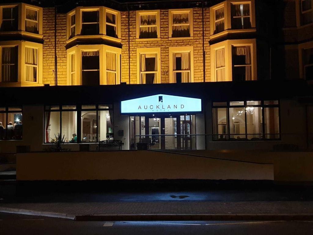 The Auckland Hotel - General view