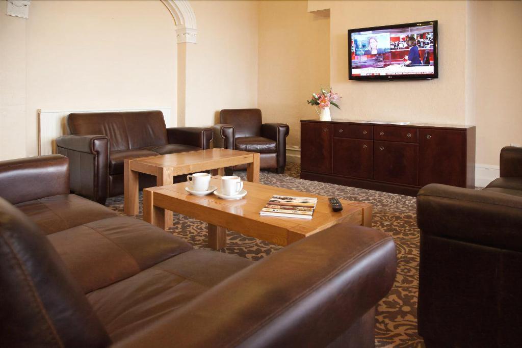 The Auckland Hotel - Lobby
