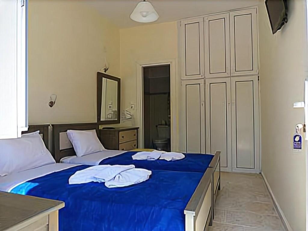 Captain Manolis Hotel