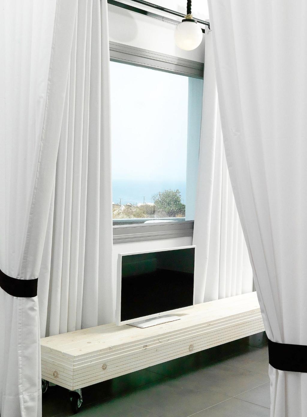 San Marino Suites