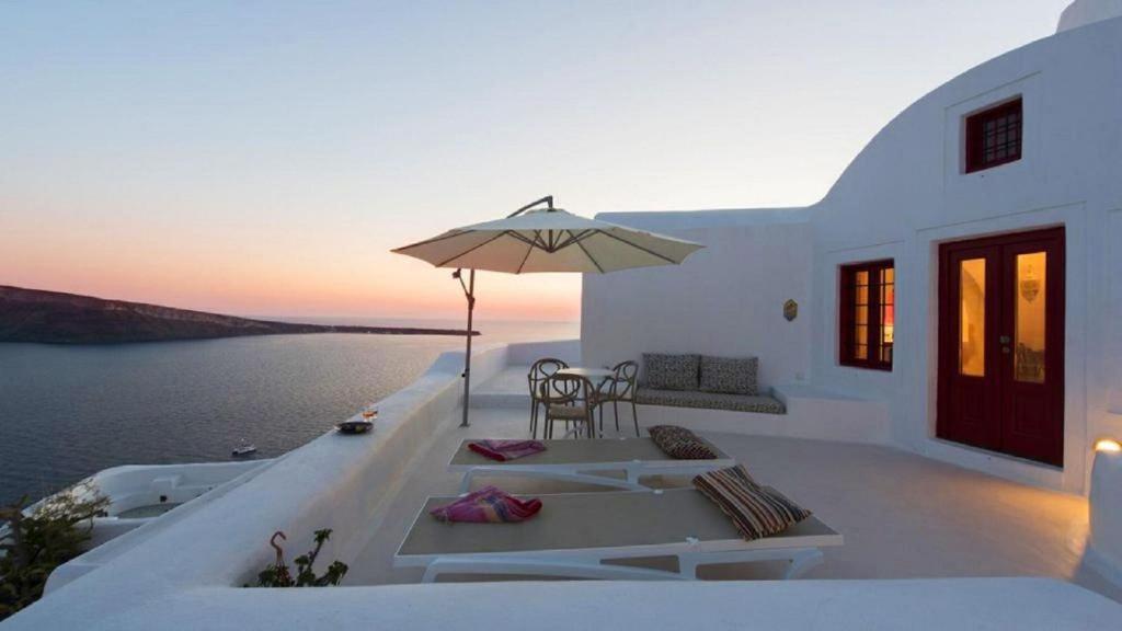 The Architect's Cave House