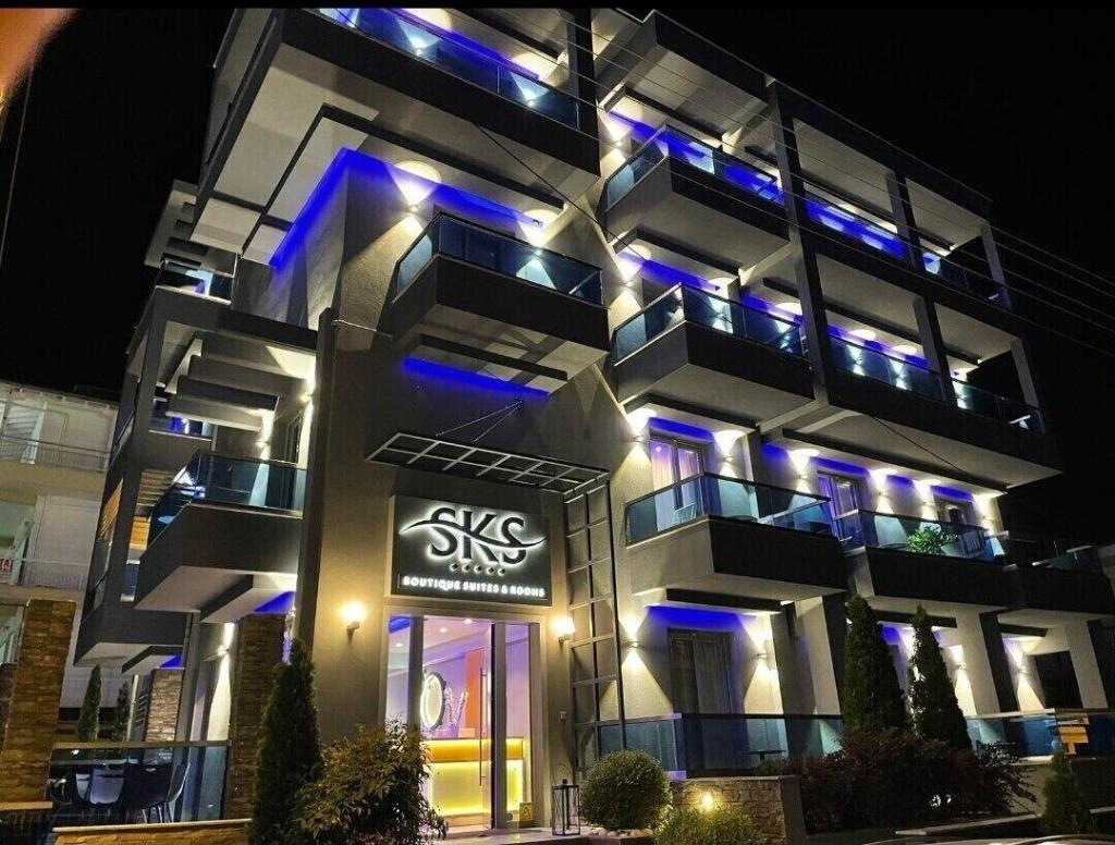 SKS Luxury Suites & Rooms
