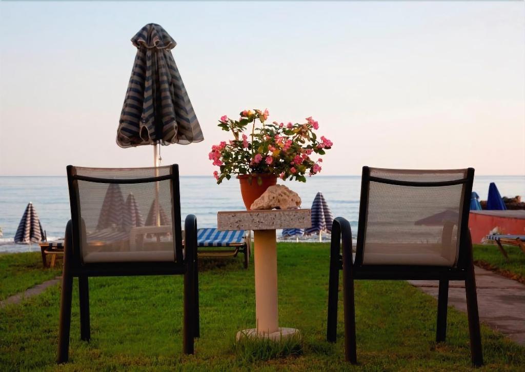 Ermis Suites