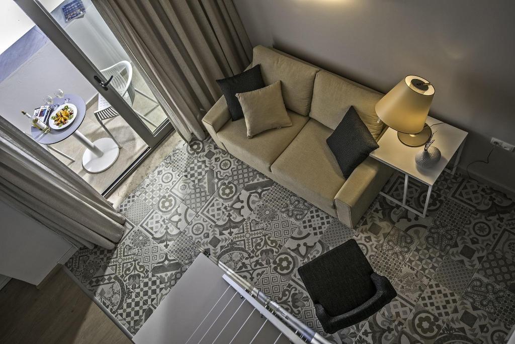 Swell Boutique Hotel