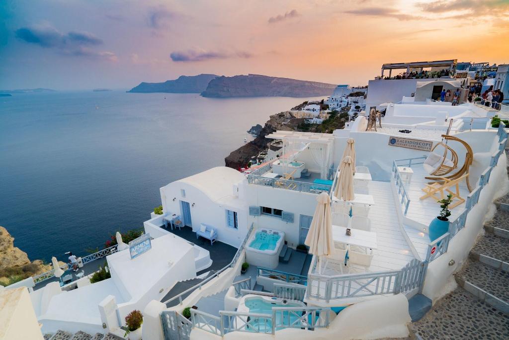 Kaleidoscope Cave Houses Oia
